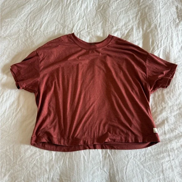 Vuori Energy Tee - Picture 2 of 4